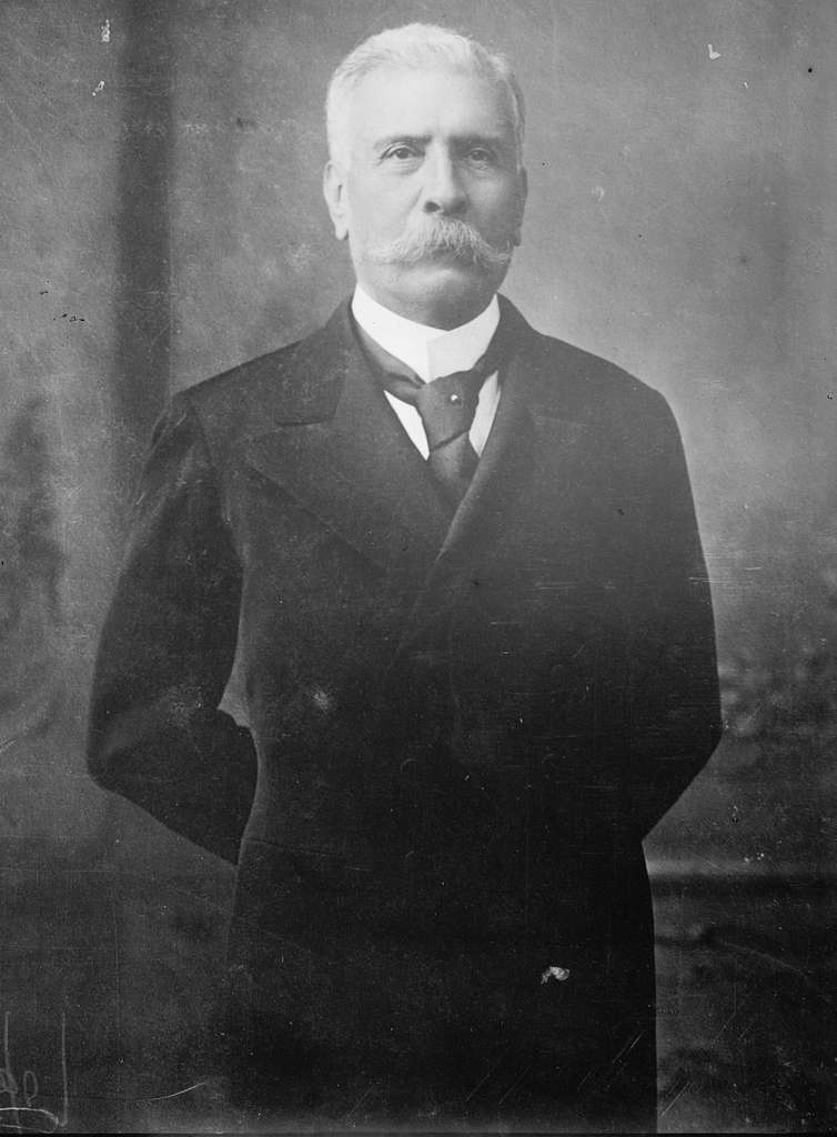 Retrato en blanco y negro de Porfirio Díaz, presidente que negó la prórroga de Bahía Magdalena en 1910