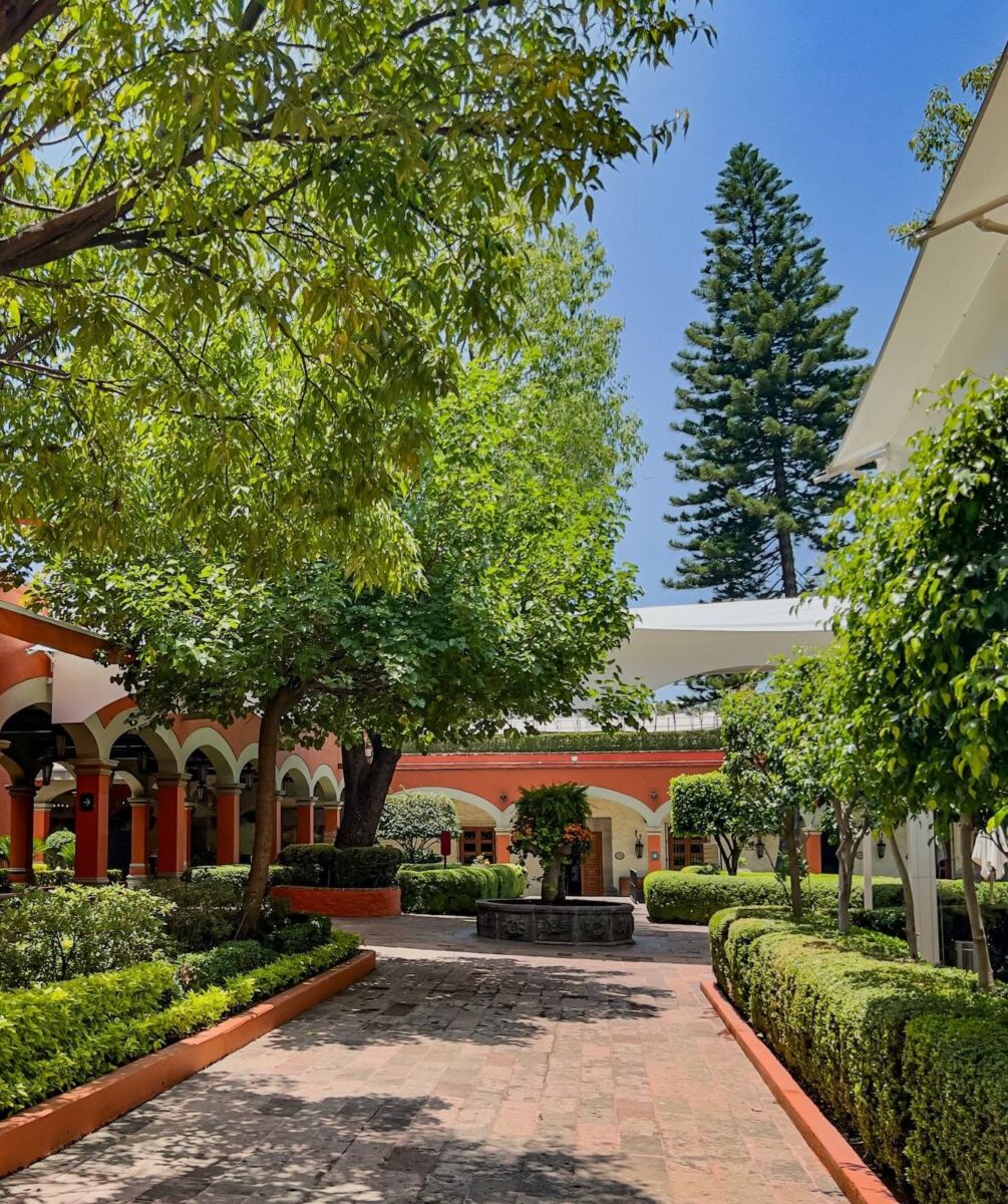patio de la Hacienda de los Morales 