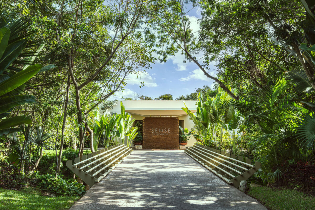 entrada senses a rosewood spa en rosewood Mayakoba
