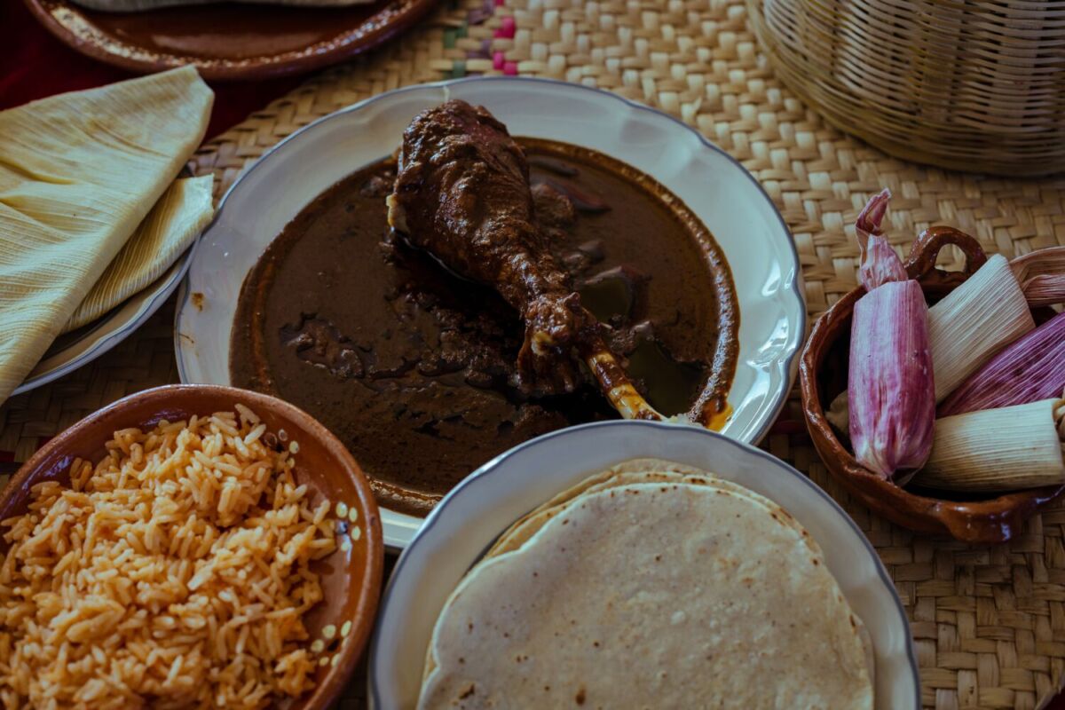 mole negro