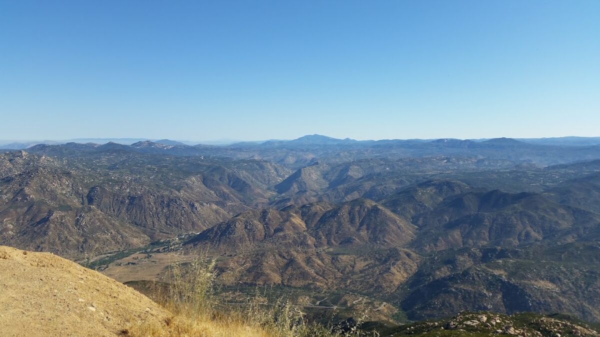 cerro sagrado en la frontera entre México y Estados Unidos