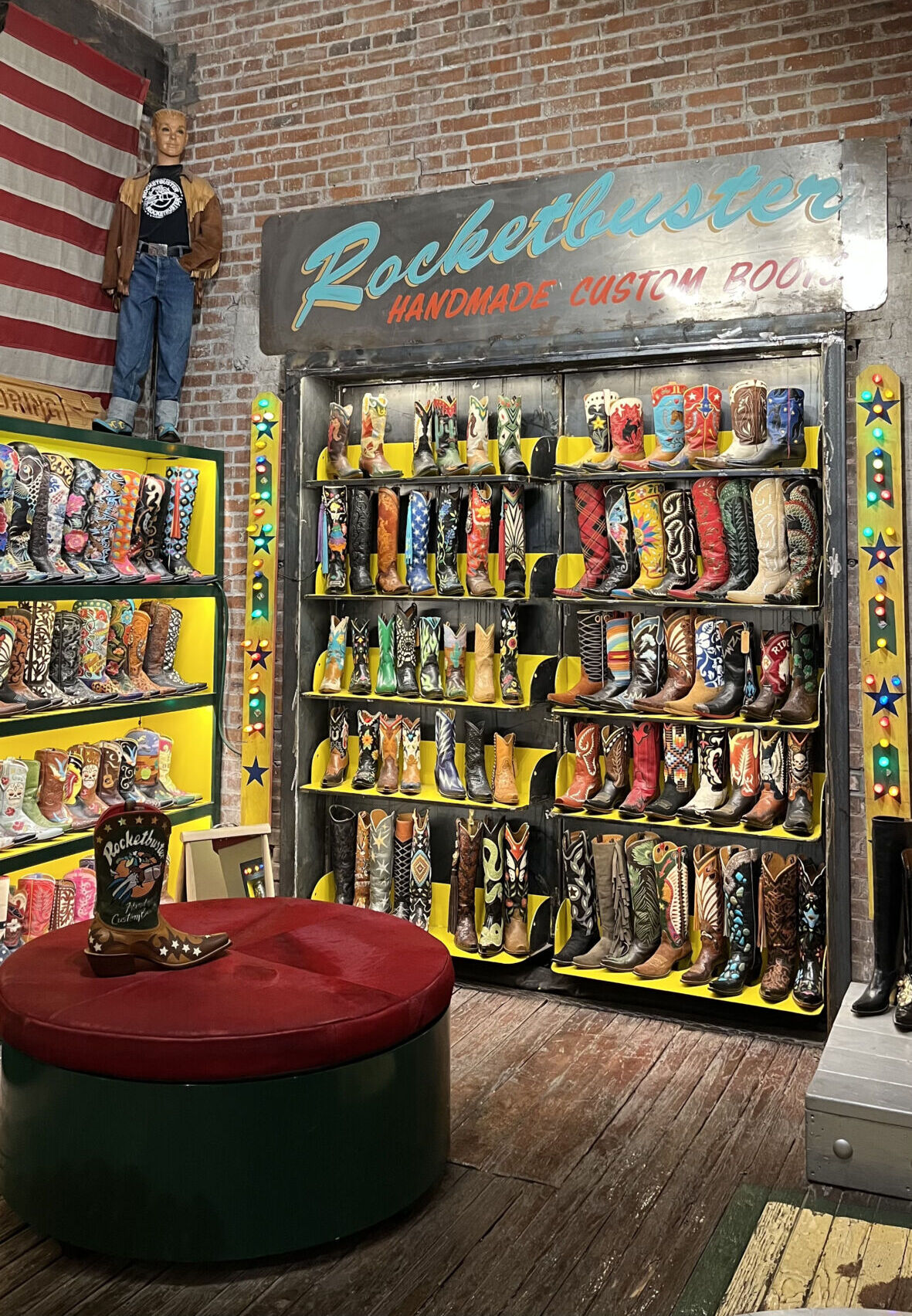 Rocketbuster boots tienda