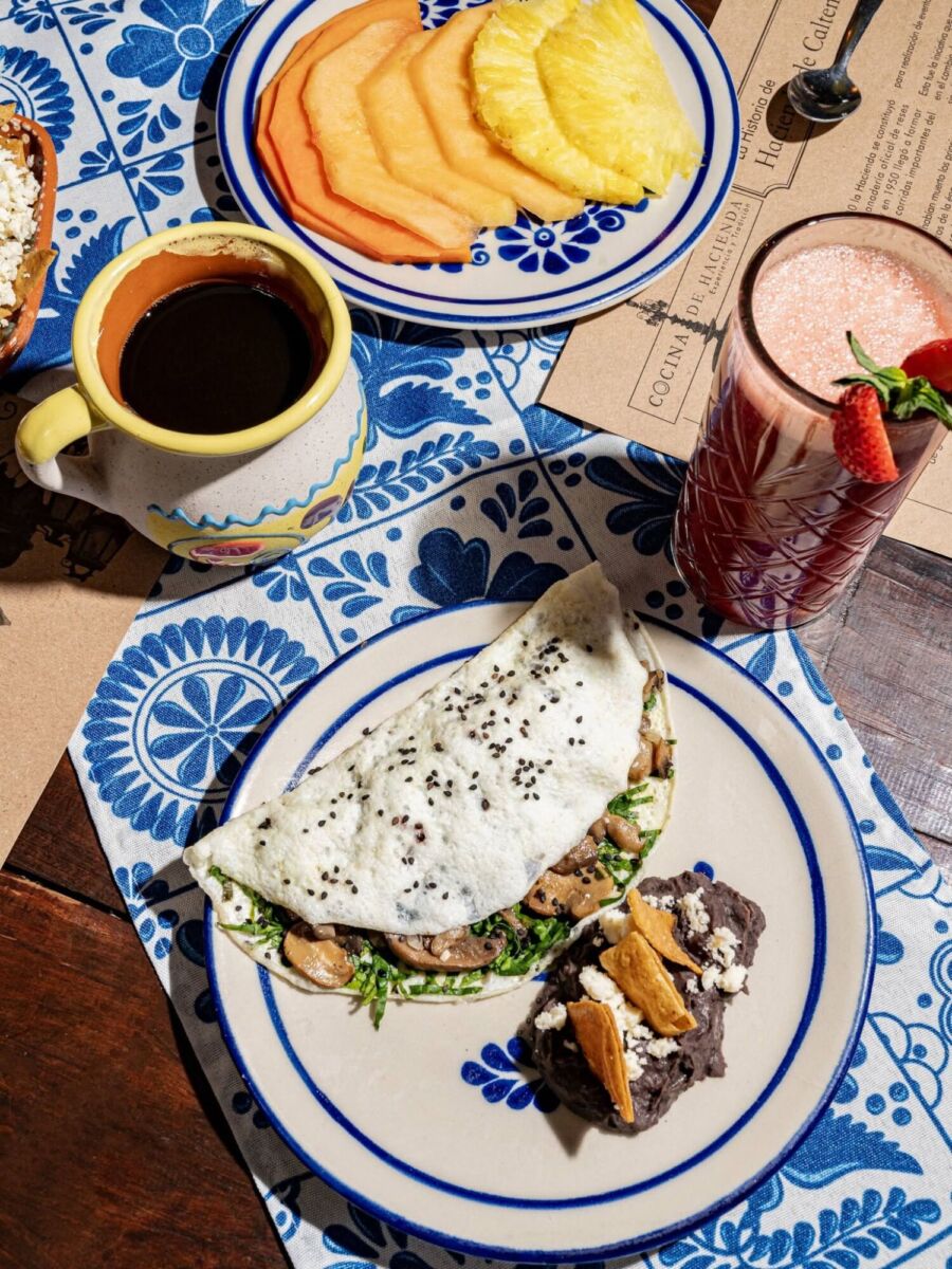 Desayuno en la Hacienda de Caltengo 