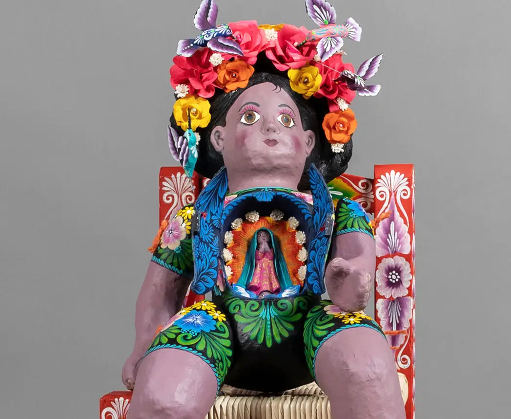Muñeca de cartonería