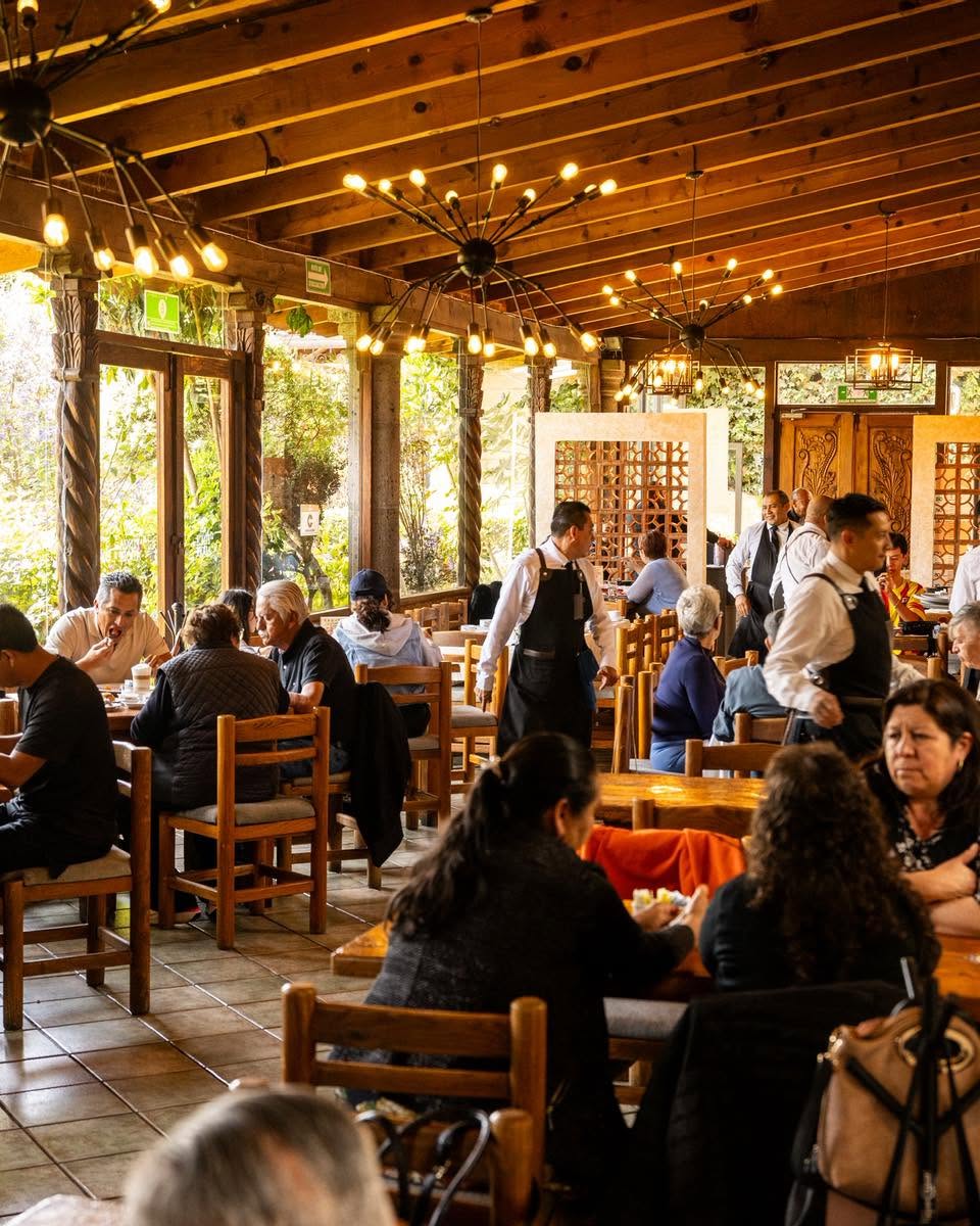restaurante la finca de adobe en metepec
