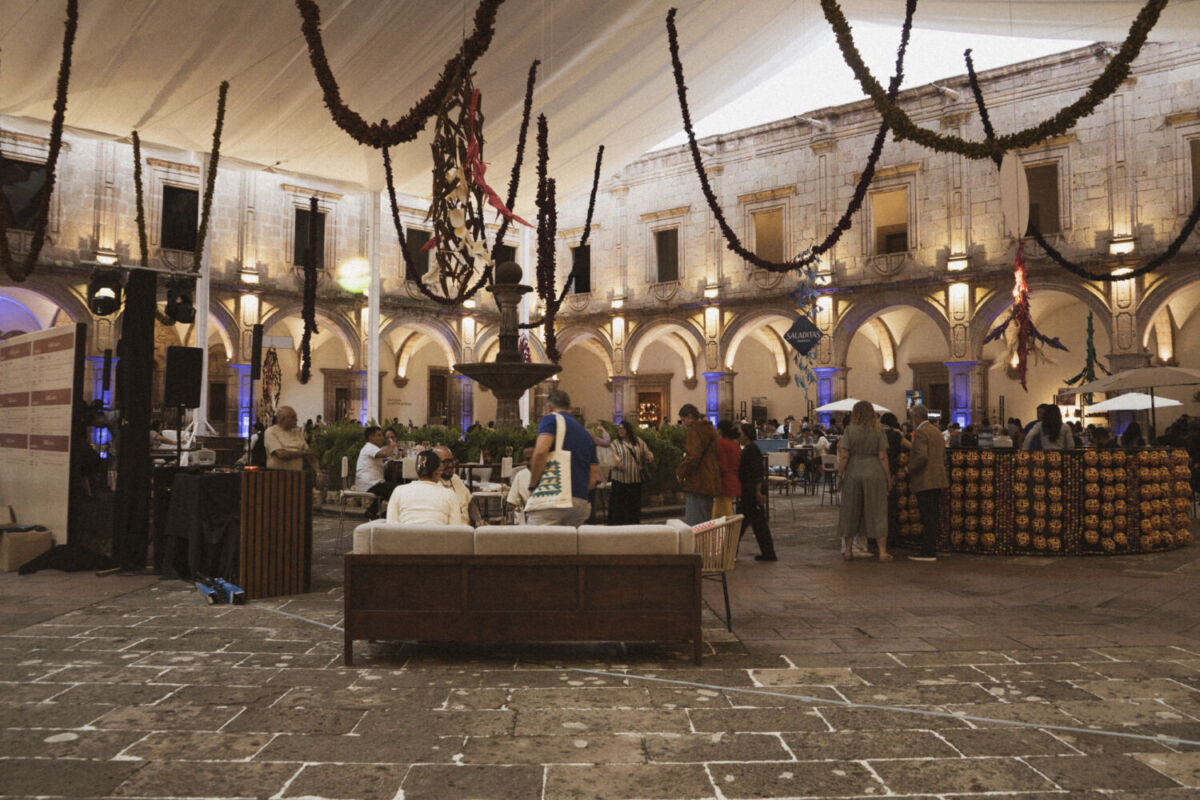 Por qué viajar para ir al festival gastronómico donde te dan a probar comida riquísima en un lugar precioso: solo es tres días de octubre