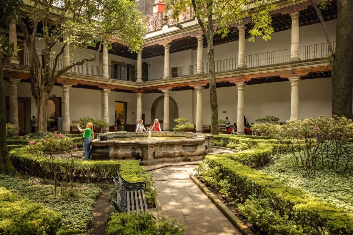 jardín del Museo Franz Mayer 