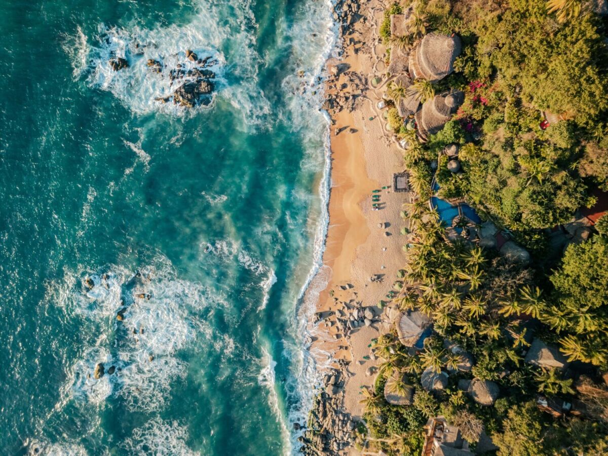vista aérea de la Playa Escondida, Sayulita 