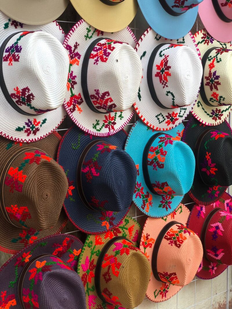 Sombreros artesanales de marca mexicana