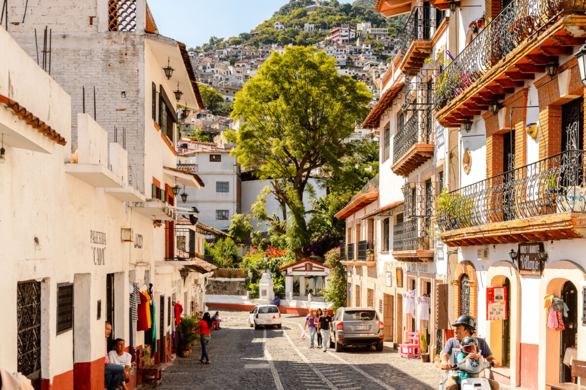 calle romántica en Taxco, Guerrero