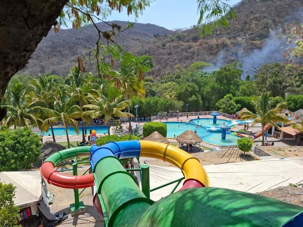 Foto panorámica del Balneario Atotonilco en Puebla