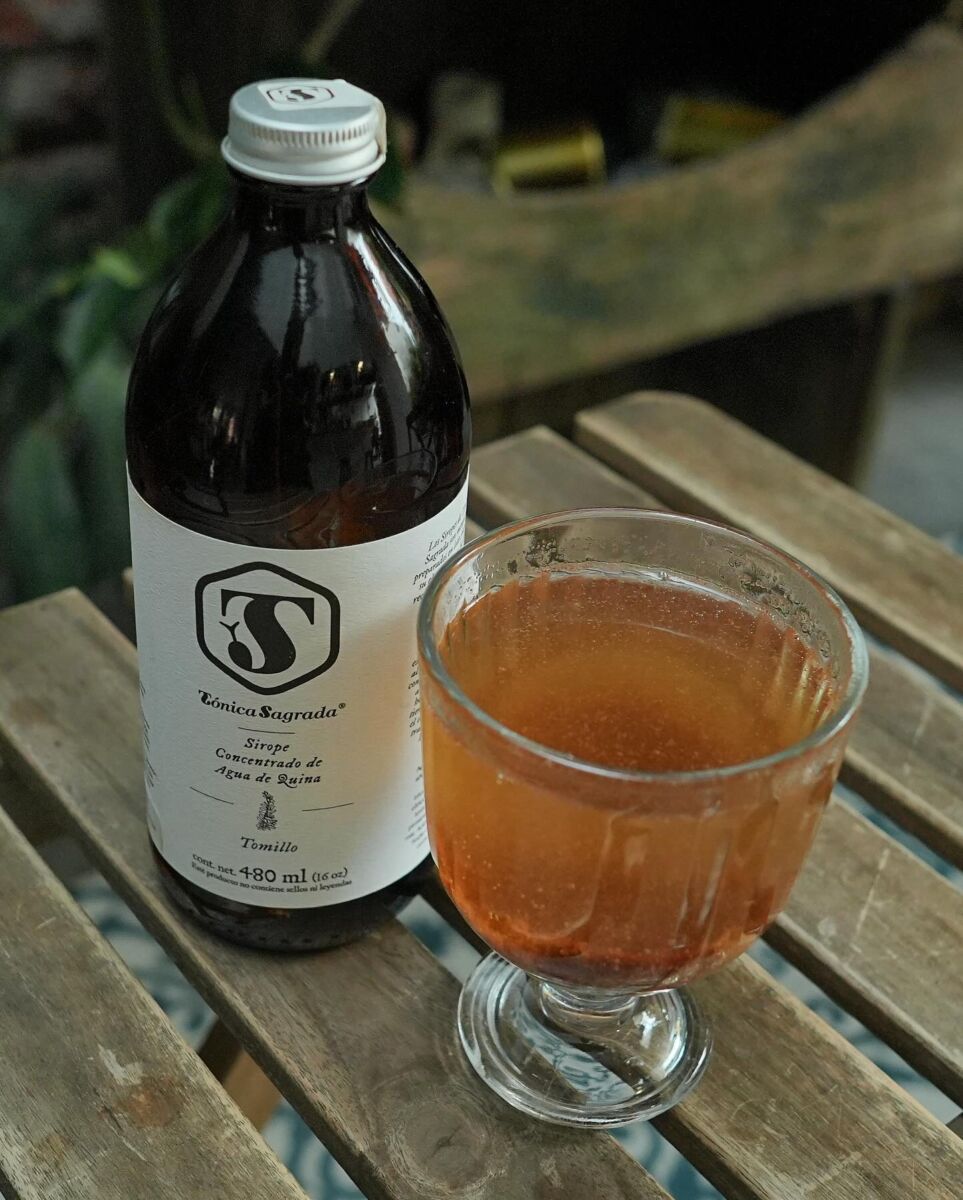 mocktail con tónica sagrada