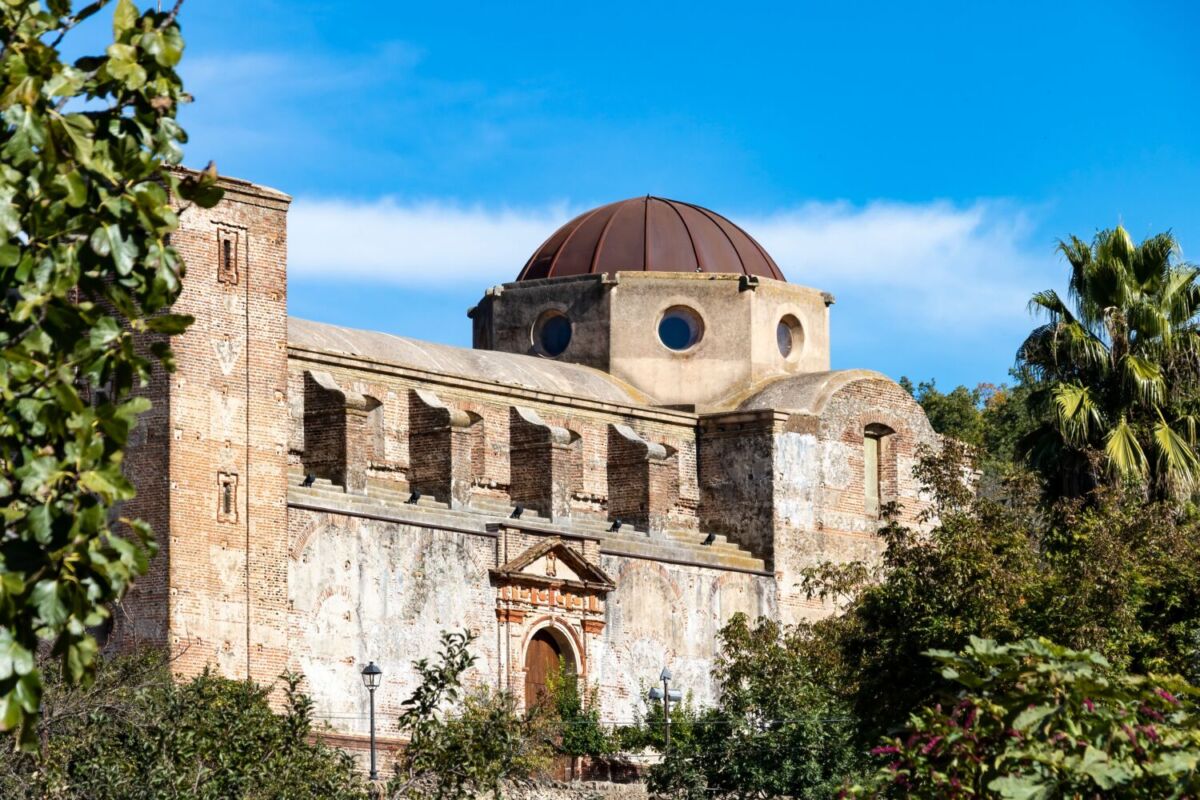 antigo templo de piedra
