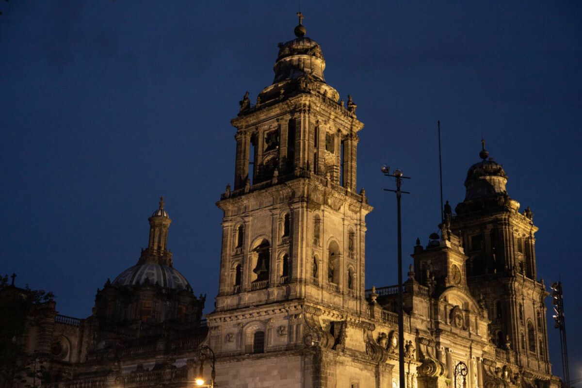 Catedral Metropolitana de noche 