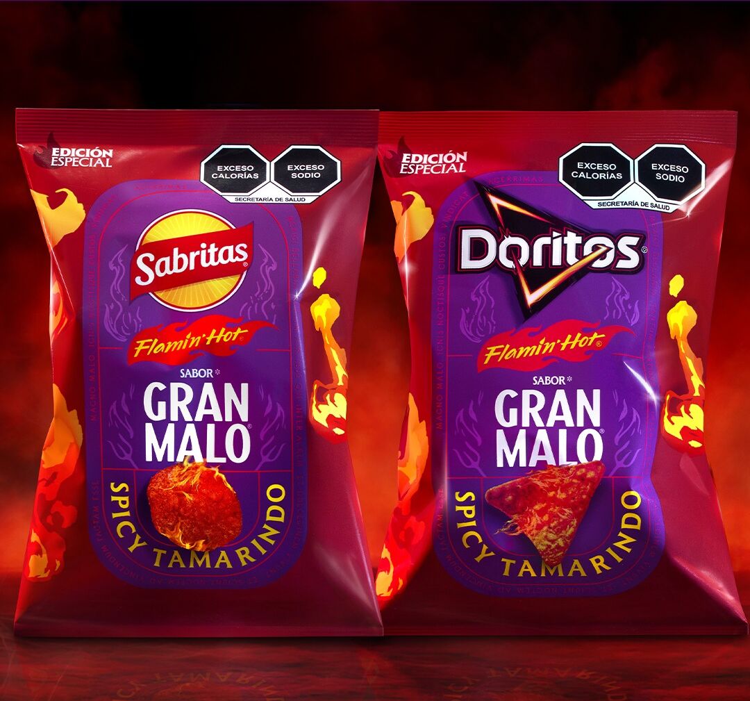 Dortiso y Sabritas Flamin' Hot Spicy Tamarindo
