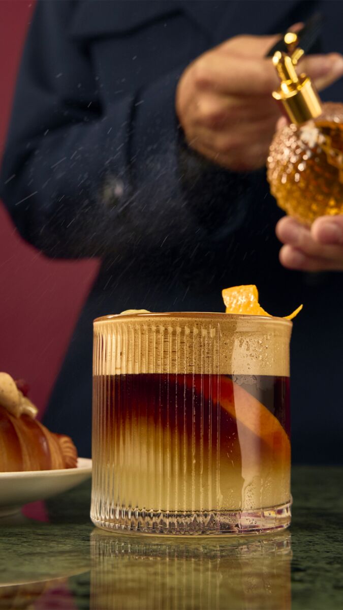 espresso tonic con bruma cítrica