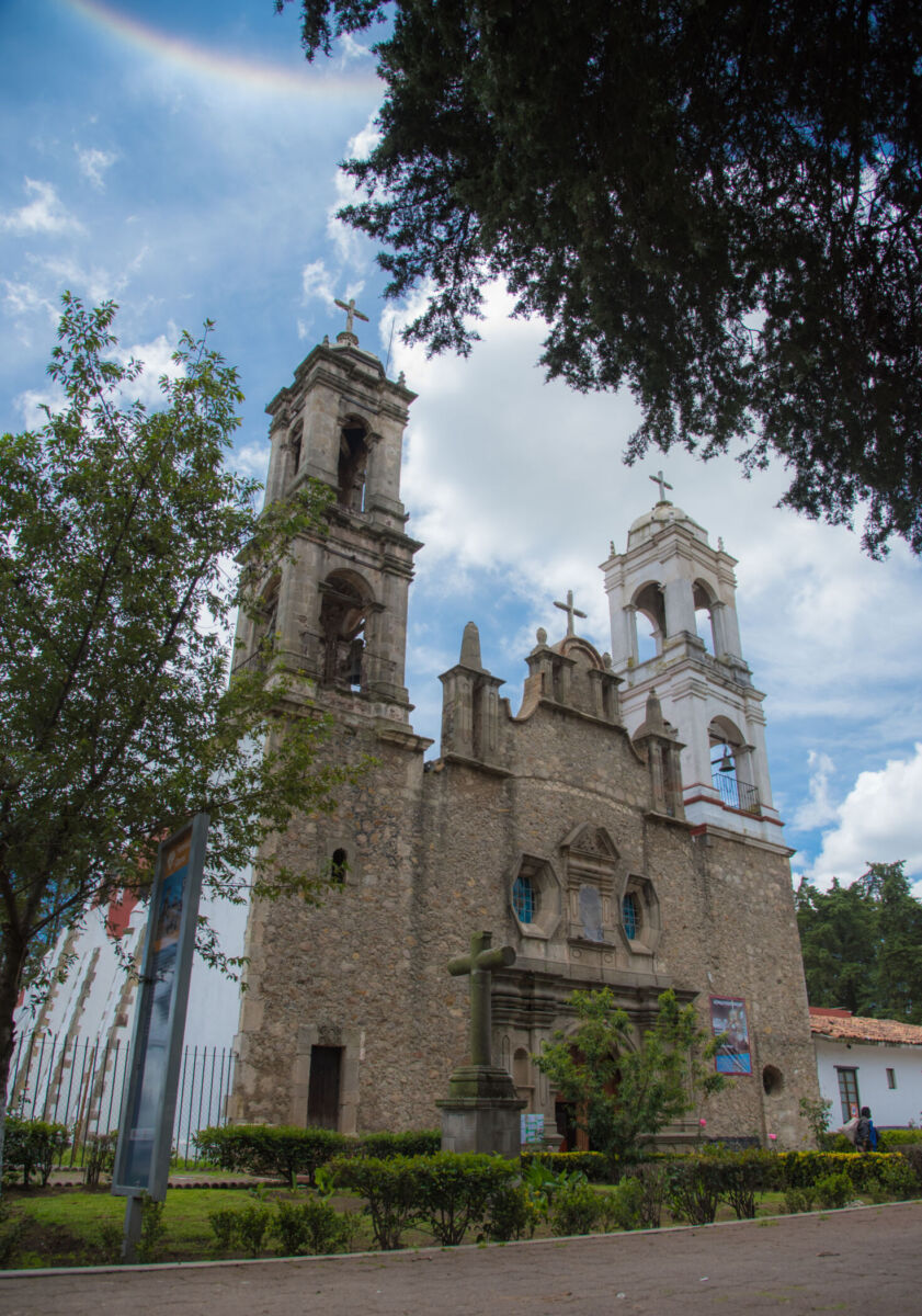 Parroquia de la Virgen de la Peña de Francia en Villa del Carbón 