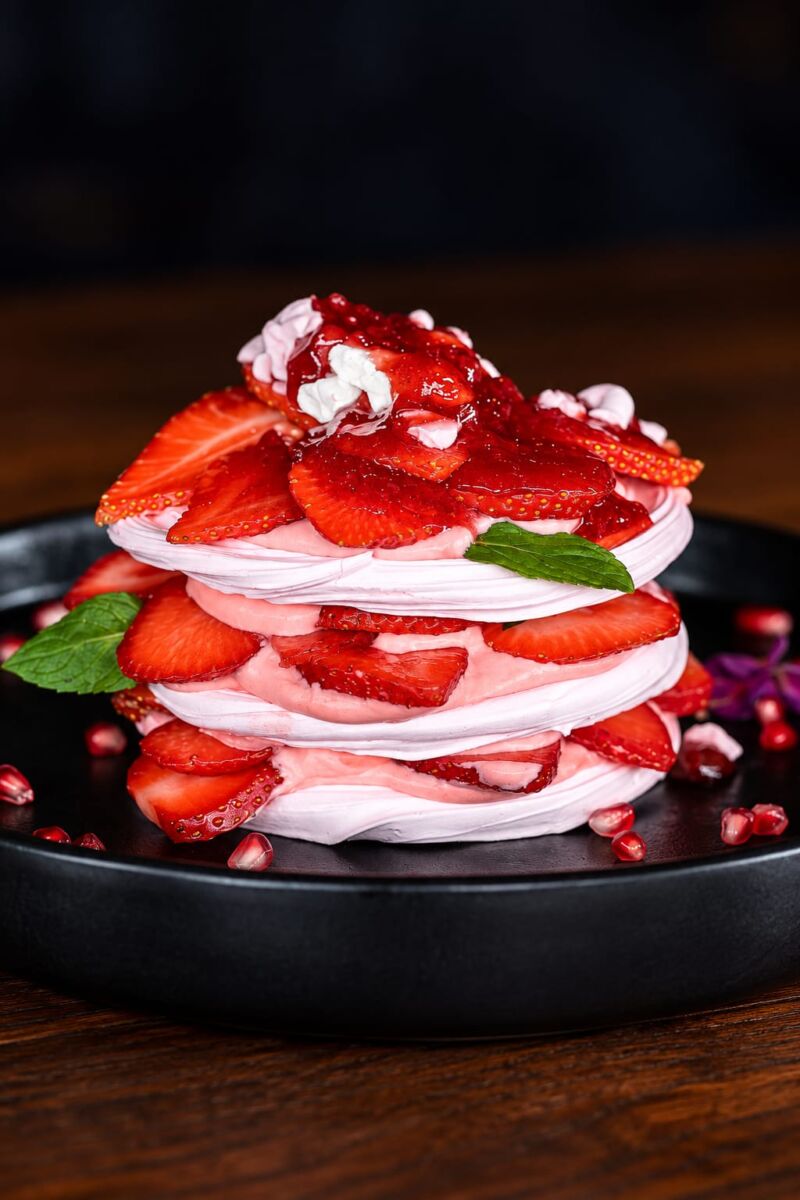 Postre Merengue Rosa del restaurante Barrita de Mar para la campaña Sabores que Cambian Historias 