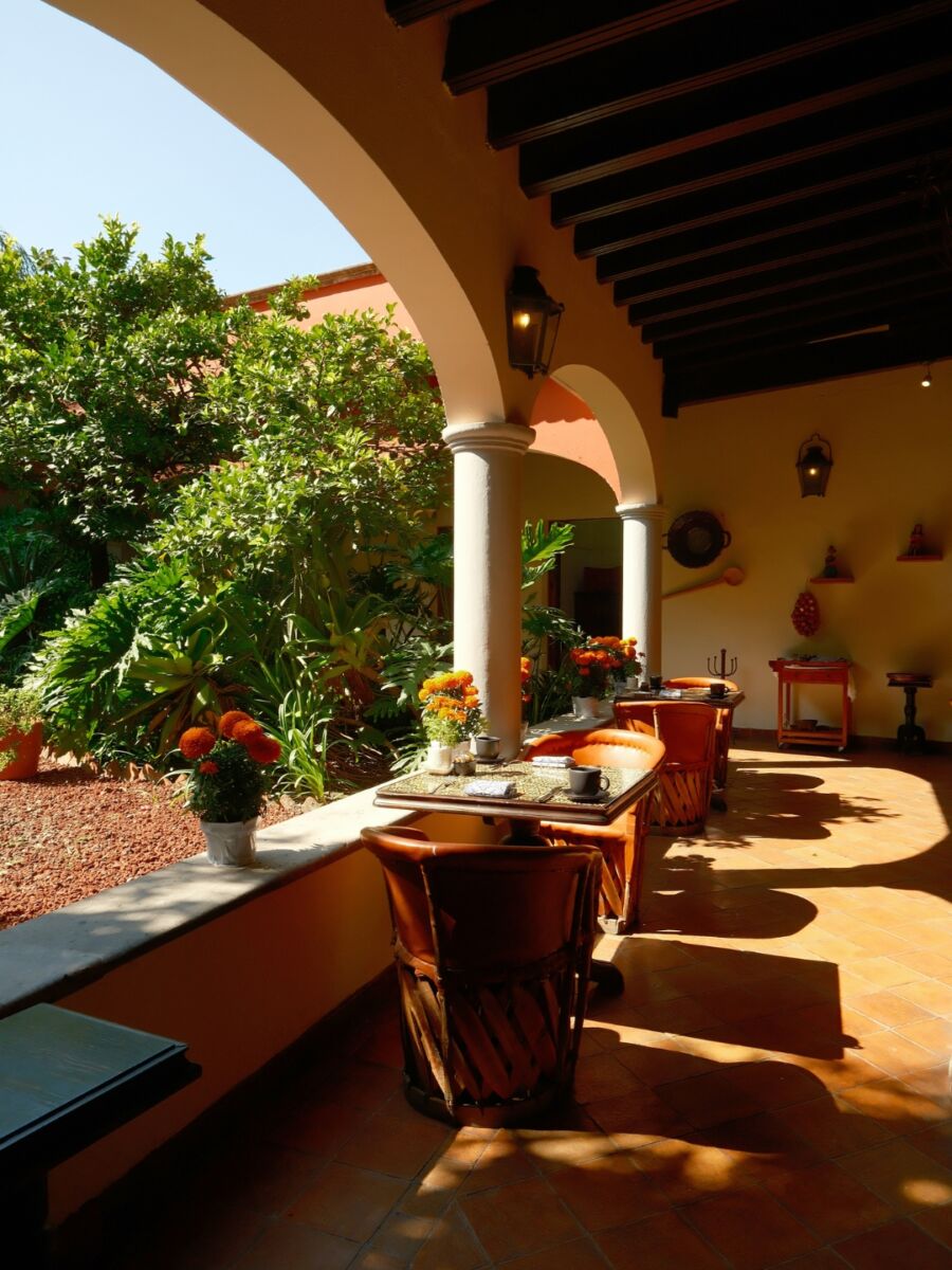 Hotel boutique con decoración de Día de muertos